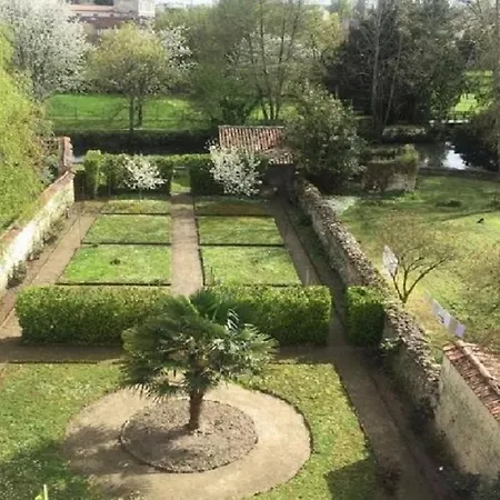Résidence Les Jardins De La Seugne Appartement