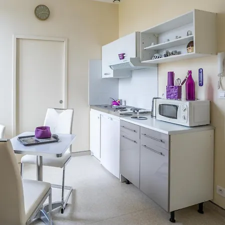 Les Jardins De La Seugne Apartament Jonzac