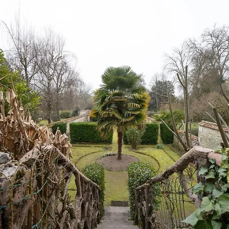 Les Jardins De La Seugne Apartament